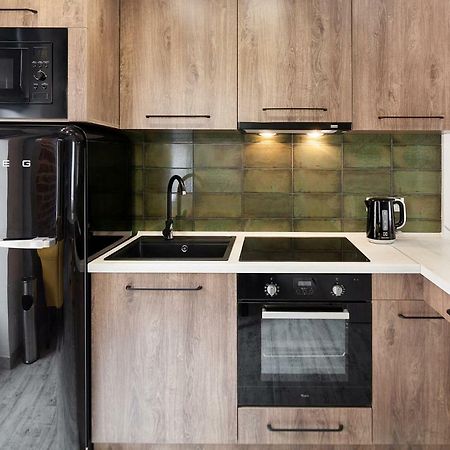 Leogrand Loft Apartments On Lychakivska 4 リヴィウ エクステリア 写真