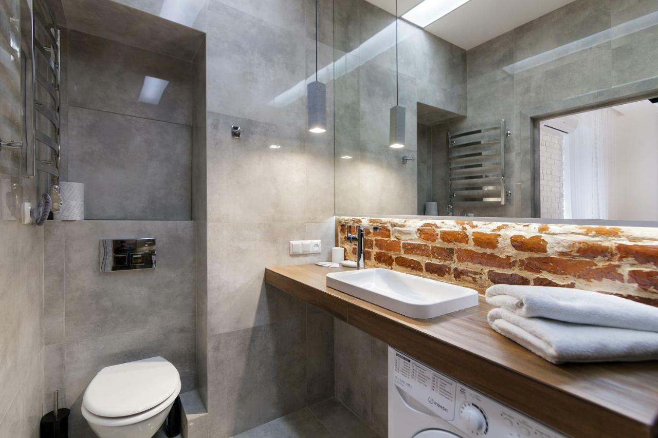 Leogrand Loft Apartments On Lychakivska 4 リヴィウ エクステリア 写真