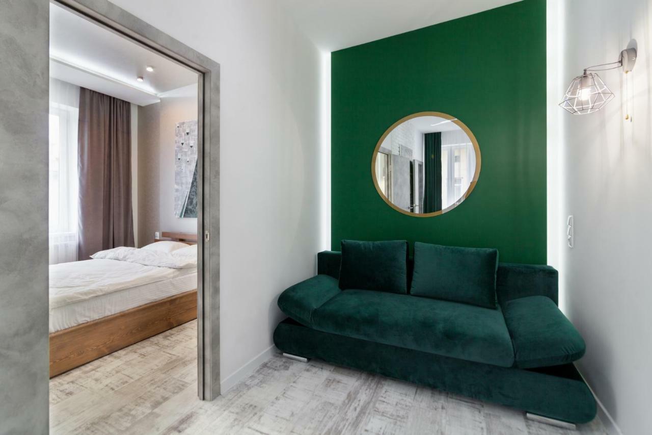 Leogrand Loft Apartments On Lychakivska 4 リヴィウ エクステリア 写真